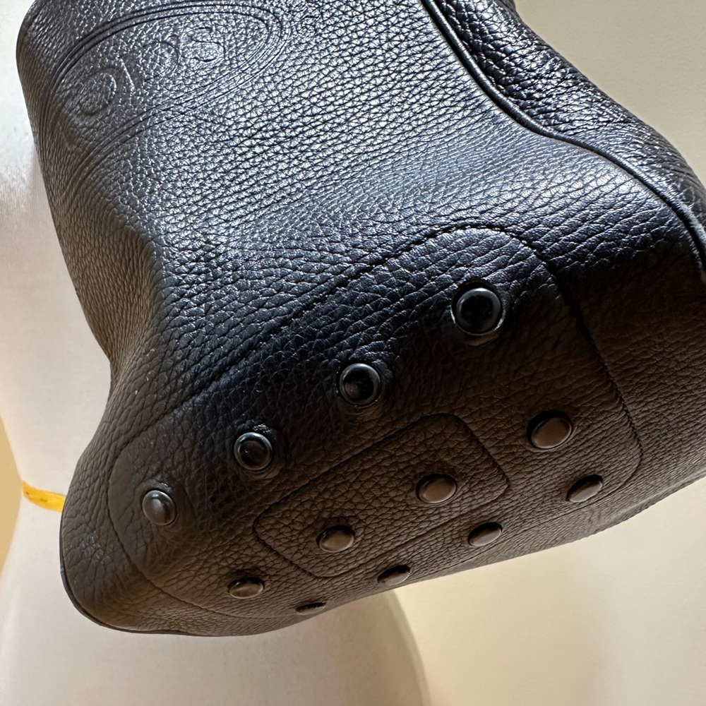 Vintage - Large Tod’s Micky Bag